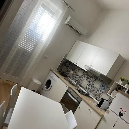 Mazzini House * Isola delle Femmine