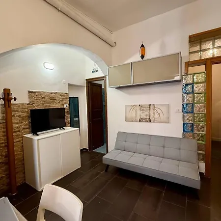 Mazzini House * Isola delle Femmine