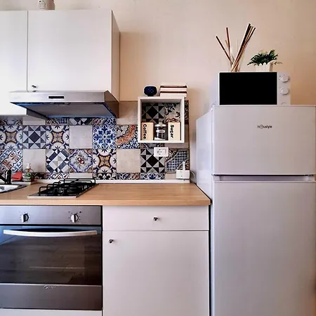 Mazzini House Apartmán *