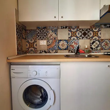 Mazzini House Apartmán *