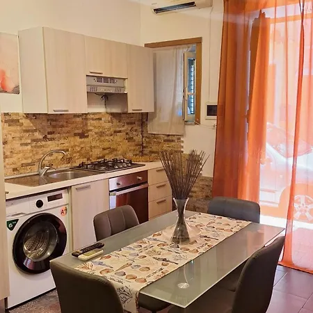 Mazzini House Apartmán