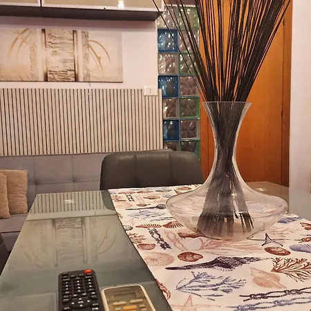 Mazzini House Apartmán